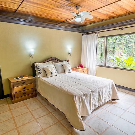Kayak Lodge Damas Luaran gambar