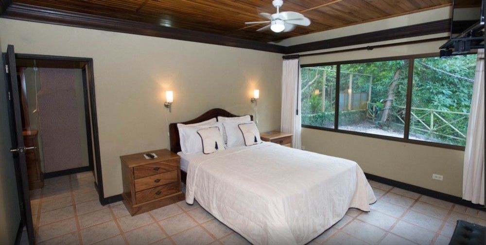 Kayak Lodge Damas Luaran gambar