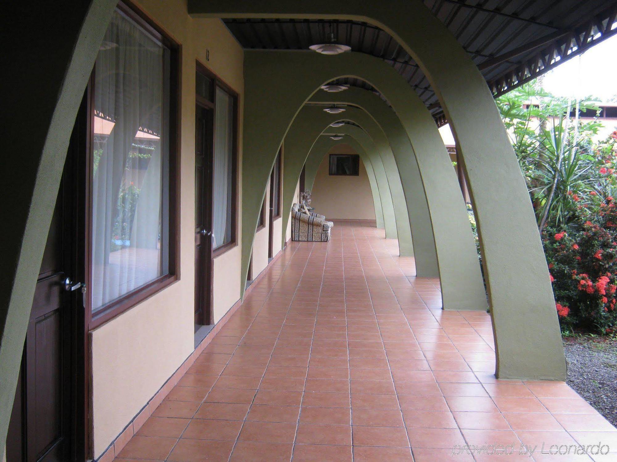 Kayak Lodge Damas Luaran gambar