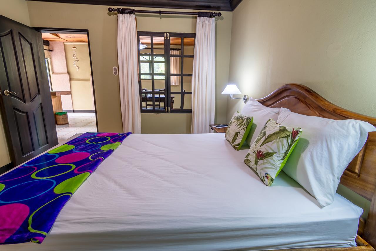 Kayak Lodge Damas Luaran gambar