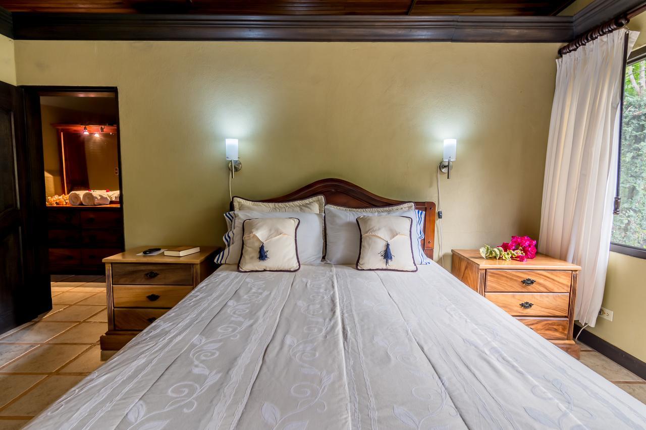Kayak Lodge Damas Luaran gambar