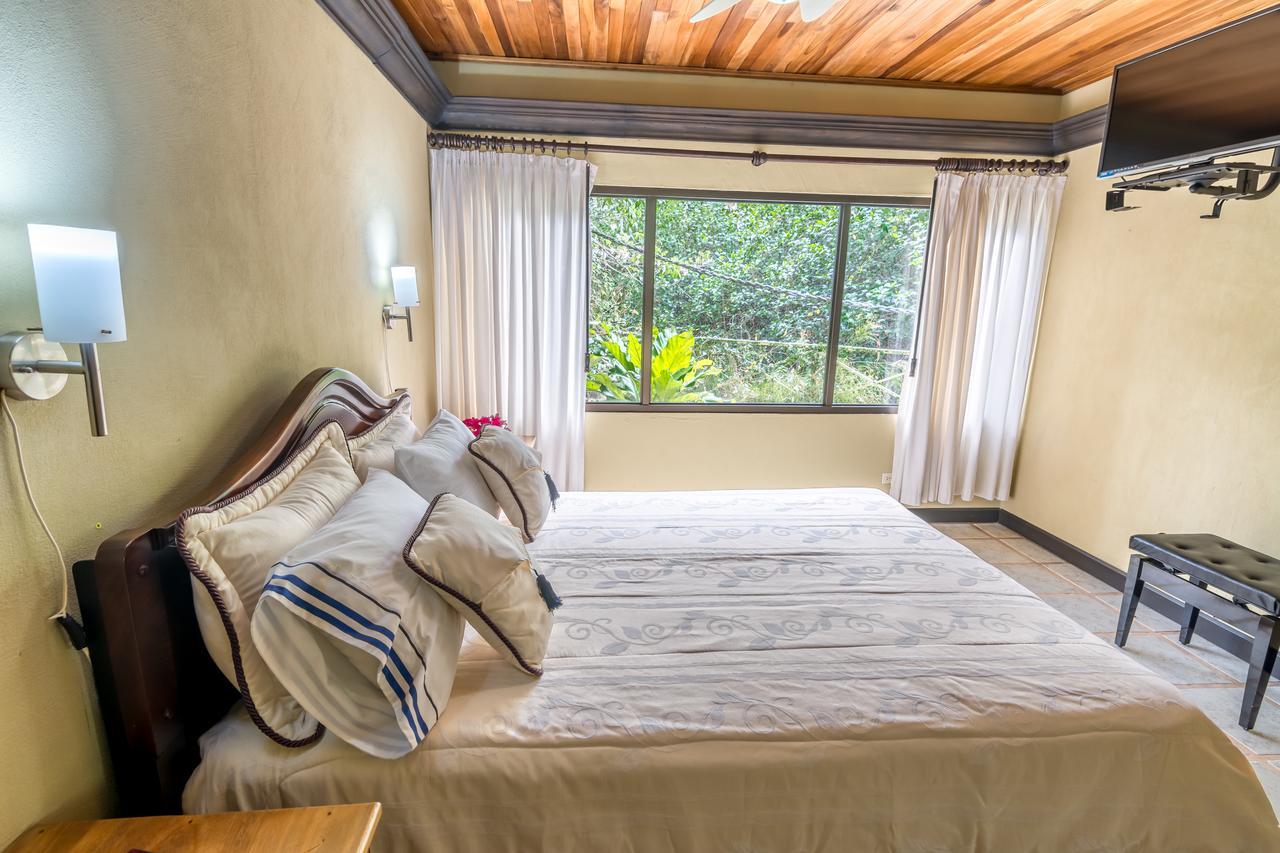Kayak Lodge Damas Luaran gambar