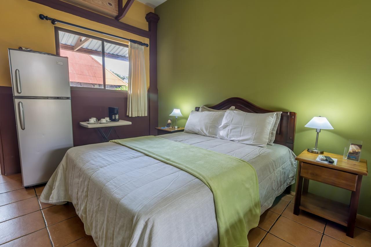 Kayak Lodge Damas Luaran gambar