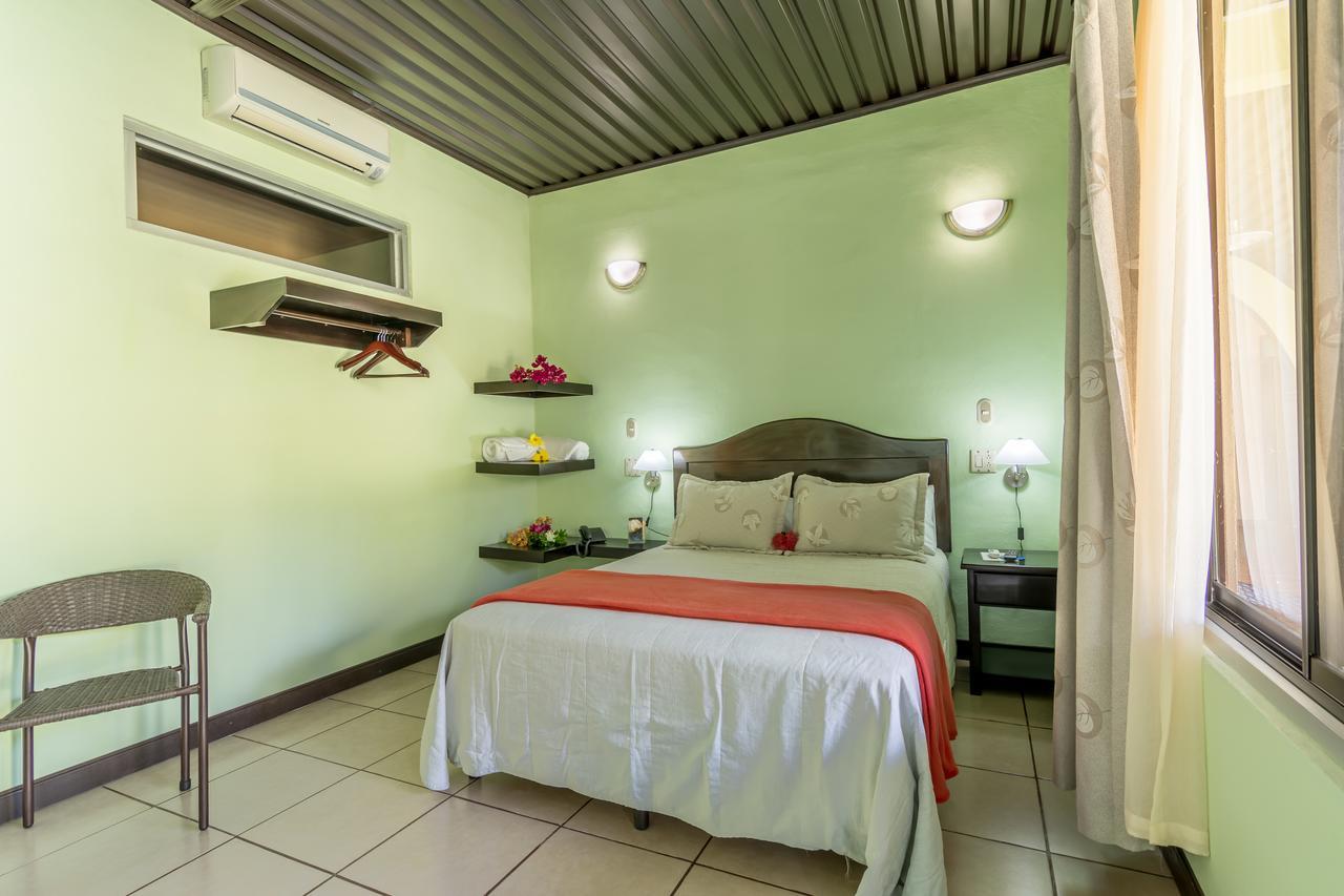 Kayak Lodge Damas Luaran gambar