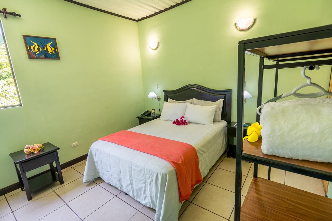 Kayak Lodge Damas Luaran gambar