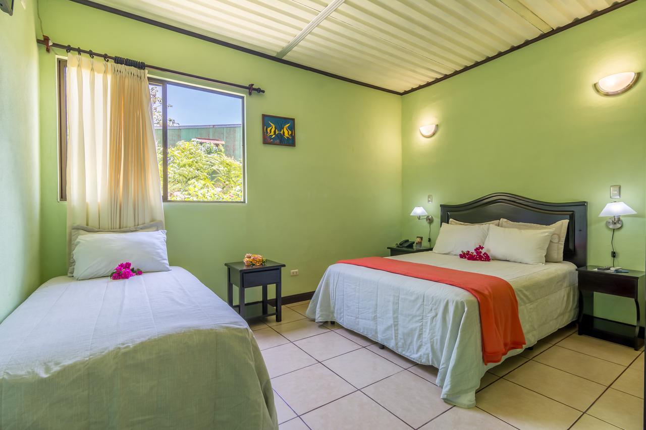 Kayak Lodge Damas Luaran gambar