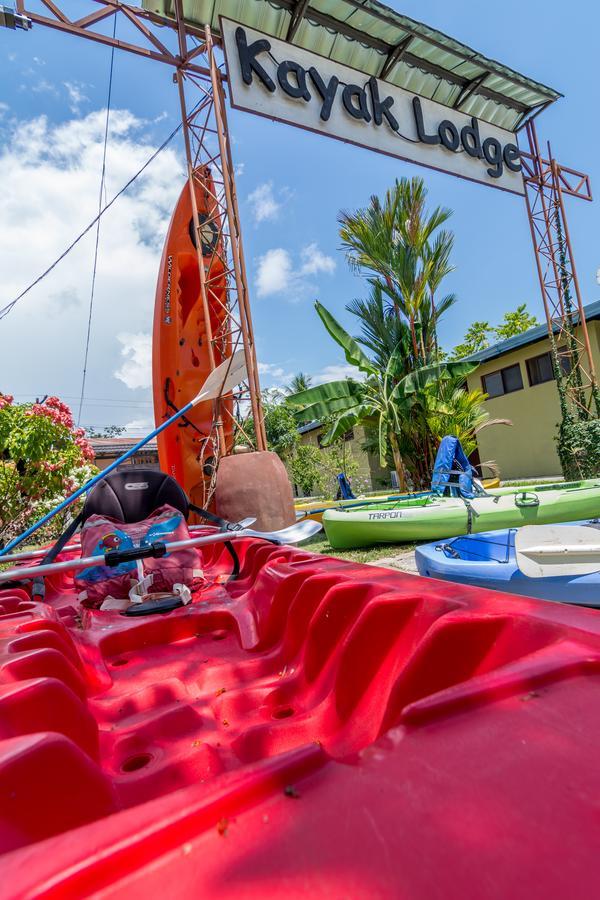Kayak Lodge Damas Luaran gambar