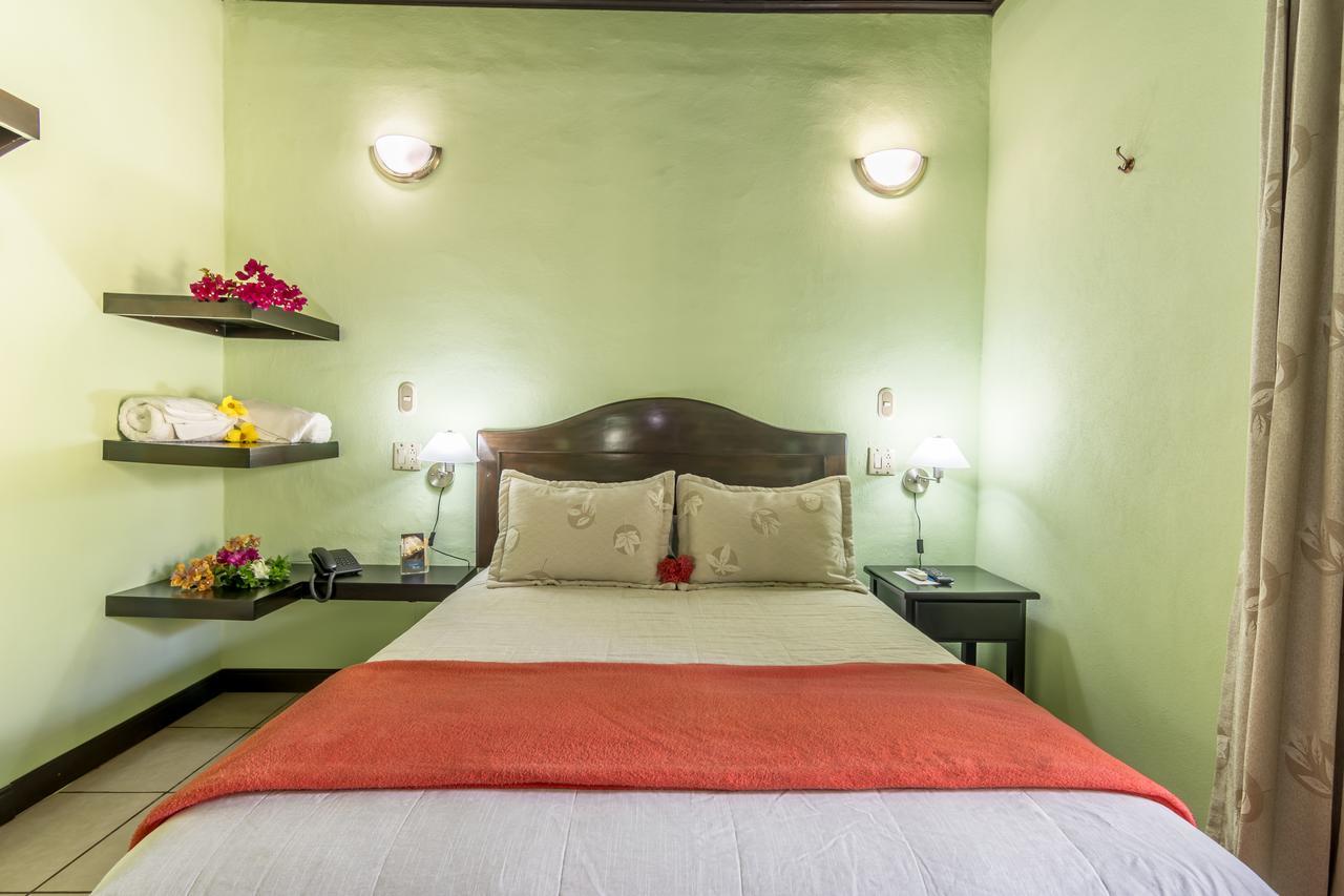 Kayak Lodge Damas Luaran gambar
